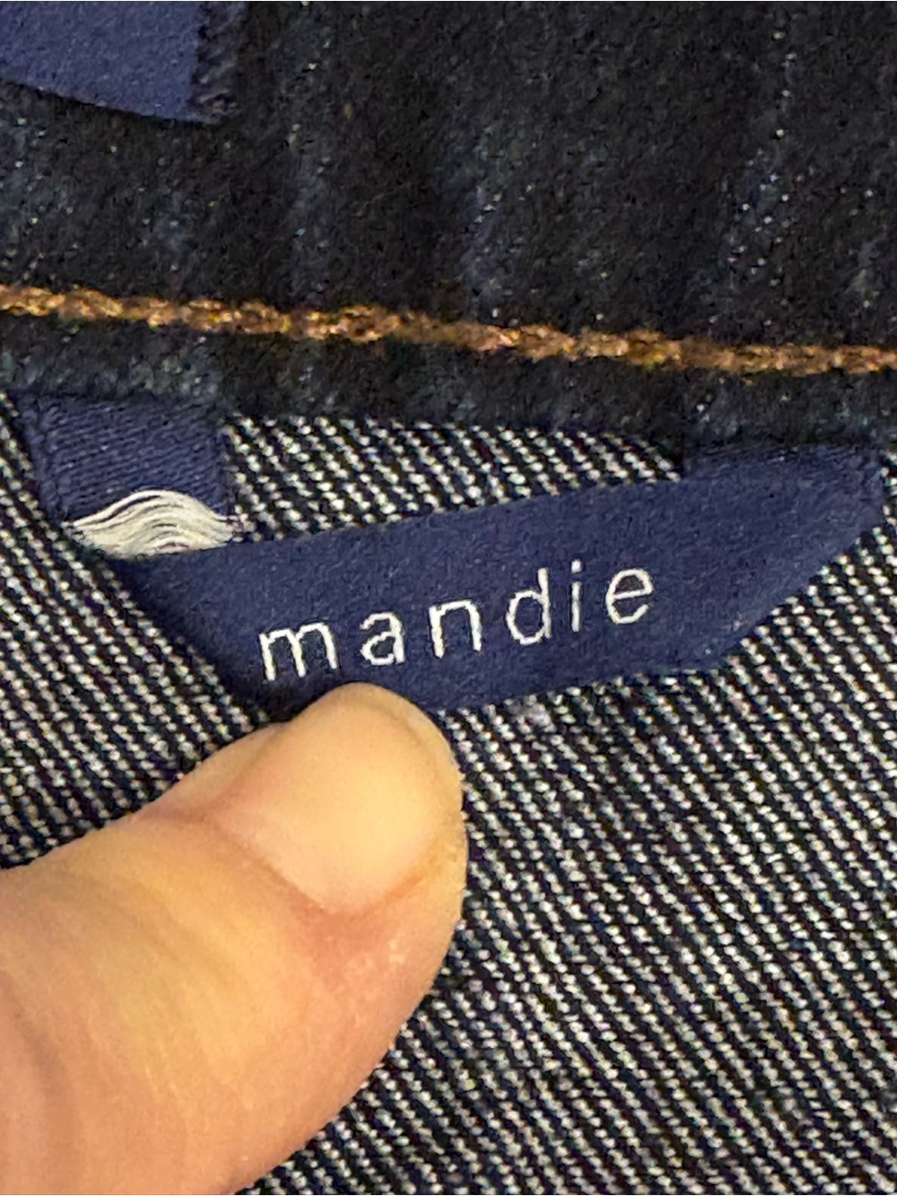 Bandolino Women’s size 12s Dark Blue Mandie jeans